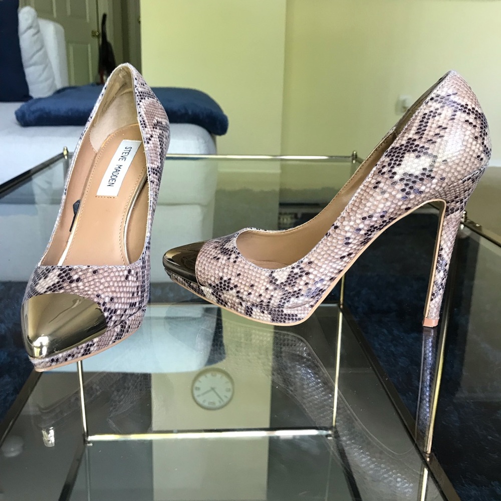 Steve Madden Snake Print Pumps